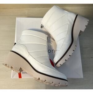 Blondo Women's Waterproof Destiny Ankle Boot - White W Tan Sole Size 9